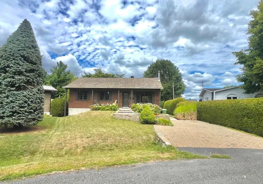 Maison à vendre - 313 Rue Mongeau, Saint-Basile-le-Grand, J3N 1E2