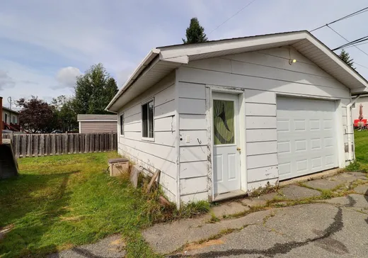 Maison à vendre - 671 Rue des Sapins, Amos, J9T 3L5