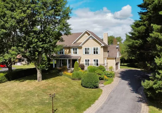 Maison à vendre - 361 Rue Lachapelle, St-Francois-Du-Lac, J0G 1M0