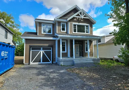 Maison à étages à vendre - 19 Av. Broadview, Pointe-Claire (Île de Montréal), H9R3Z1