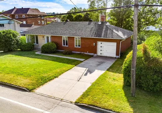 House for sale - 210 Rue St-Jacques S., Coaticook, J1A 2N9