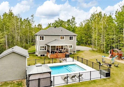 Maison à vendre - 2611 Rue des Dahlias, Sherbrooke, J1R 0C6