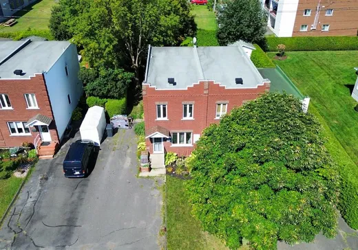 Two or more stories for sale - 2506 Rue Auguste, Drummondville, J2C7H9