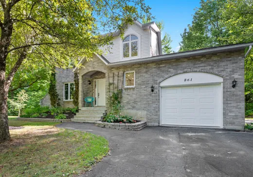 Two or more stories for sale - 861 Rue de Beauport, Granby, J2H2P9