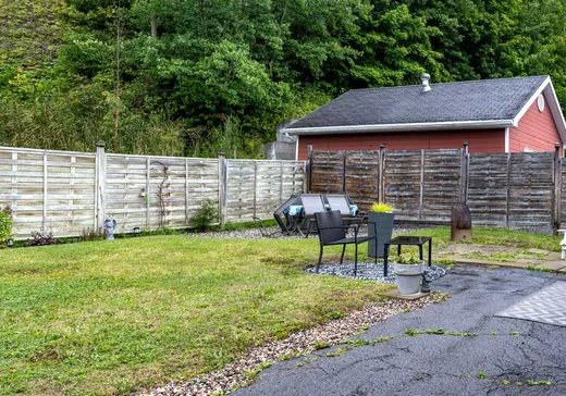 Maison à vendre - 9287 Av. Royale, Sainte-Anne-de-Beaupré, G0A 3C0