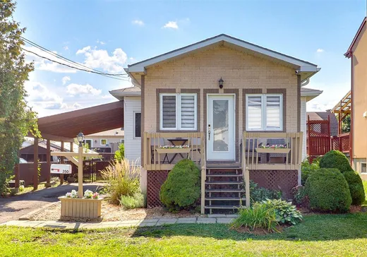 Bungalow for sale - 350 Rue Léa, Laval (Saint-François), H7A2L4