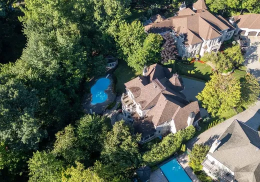 Maison à vendre - 12 Place d'Amance, Blainville, J6Z 4N3