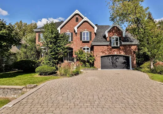 House for sale - 4 Place Rambercourt, Lorraine, J6Z 4M7