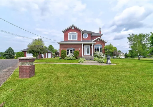 Two or more stories for sale - 959 Av. Bergeron, St-Agapit, G0S1Z0