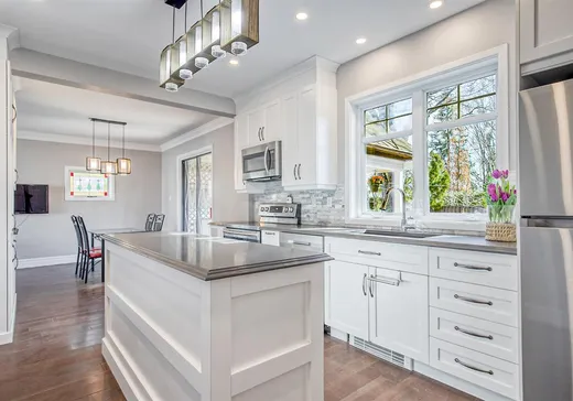 Two or more stories for sale - 755 Av. Tellier, Saint-Hyacinthe, J2S6N1
