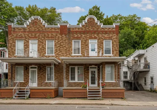 Maison à étages à vendre - 10115 Av. Royale, Sainte-Anne-de-Beaupré, G0A3C0