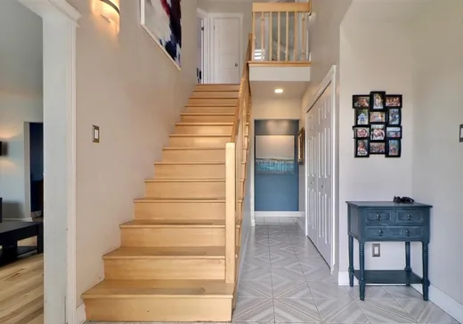 Maison à vendre - 2330 Rue St-Denis, Drummondville, J2B 8E3