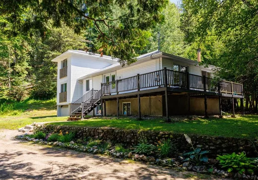 Two or more stories for sale - 32 Ch. Cleary, Val-des-Monts, J8N4A1