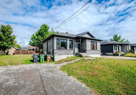 Maison à vendre - 909 Rue Fiset, Saint-Raymond, G3L 2C6