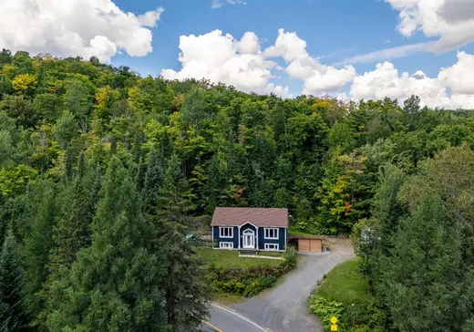 Bungalow for sale - 2405 Ch. du Domaine, St-Adolphe d'Howard, J0T2B0