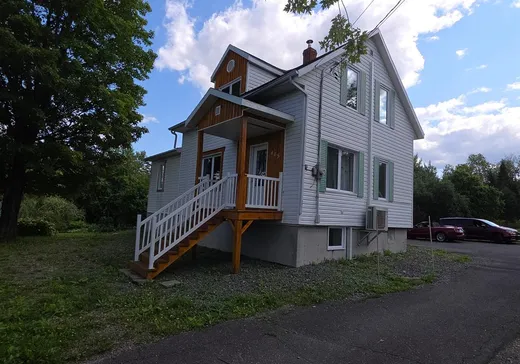 House for sale - 405 Ch. du Golf, Trois-Pistoles, G0L 3S0