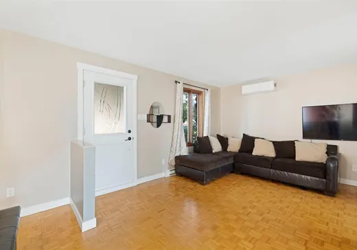Maison à vendre - 8616 Rue De Tilly, Laval (Saint-François), H7A 3L3
