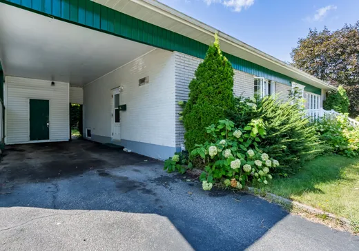 Maison à vendre - 360 Place Vanier, Trois-Rivières, G8Y 1B9