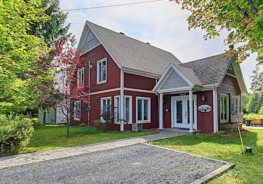 Two or more stories for sale - 39 Ch. des Lacs-Paquet, Saint-Côme-Linière, G0M1J0
