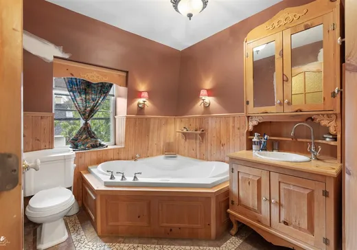 Maison à vendre - 4180 Rue St-Georges, Lévis, G6W 1E4