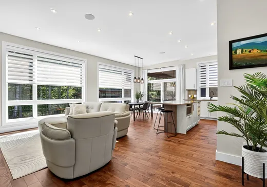 Maison à vendre - 136 Rue du Nivolet, Blainville, J7C 0L3