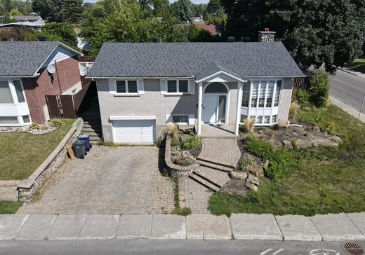 House for sale - 545 12e Avenue, Laval (Laval-des-Rapides), H7N 4C5