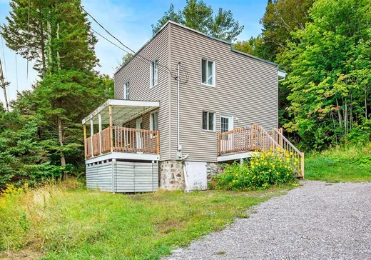 Two or more stories for sale - 885 Route 329 S., Sainte-Agathe-des-Monts, J8C2Z7