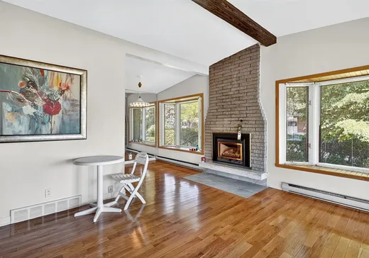 Maison à vendre - 560 Rue Hocquart, Laval (Duvernay), H7E 3N7