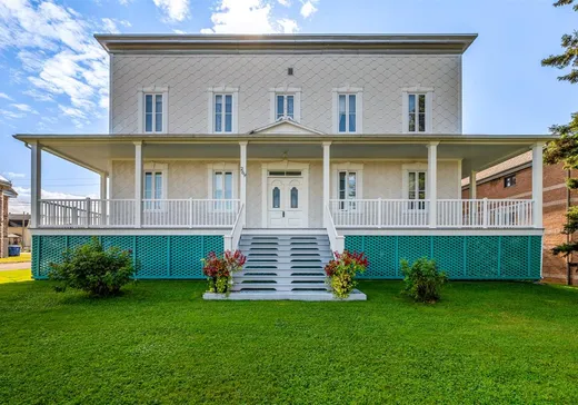 Maison à étages à vendre - 269 Av. Royale, St-Tite-Des-Caps, G0A4J0