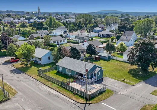 Maison à vendre - 1410 Rue St-Thomas, Mont-Joli, G5H 2H2