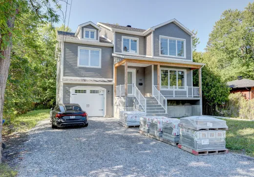 Two or more stories for sale - 50 Rue Eleanor, Mont-Saint-Hilaire, J3H1T4