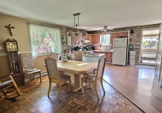 Maison à vendre - 800 Route 195, Matane, G0J 3J0