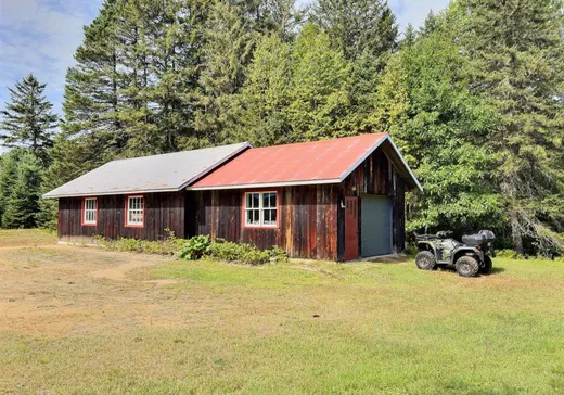 Maison à vendre - 610 Ch. du Lac-Macaza, Labelle, J0T 1R0