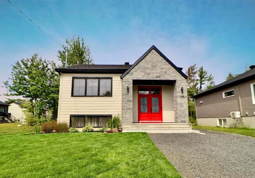 Bungalow à vendre - 705 Rue Du Merlot, Drummondville, J2B6C2