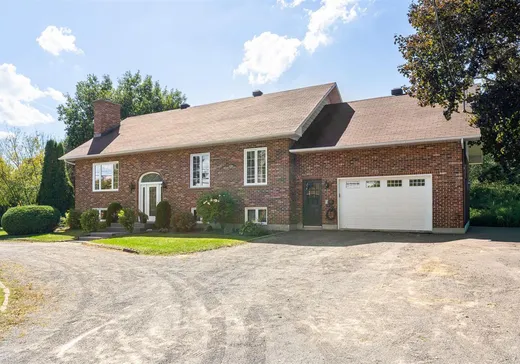 Maison à vendre - 205 Rue de l'Église, Ste-Genevieve-De-Batiscan, G0X 2R0