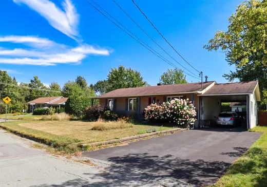 Bungalow for sale - 1278 Rue Courtemanche, Magog, J1X4V5