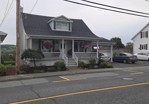 Maison à vendre - 902 Av. du Palais, Saint-Joseph-de-Beauce, G0S 2V0