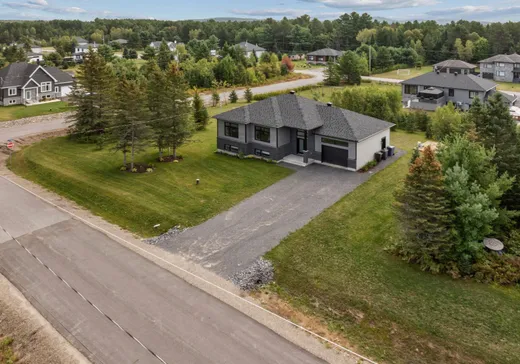 Maison à vendre - 70 Rue des Fraises, St-Jean-De-Matha, J0K 2S0