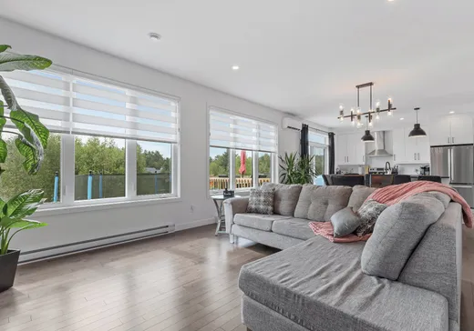 Maison à vendre - 70 Rue des Fraises, St-Jean-De-Matha, J0K 2S0