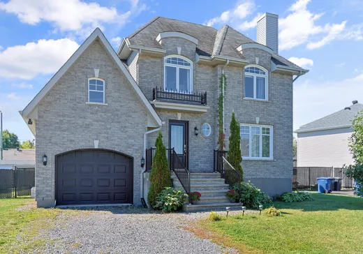 Maison à vendre - 22 Rue Wilfrid-Lalonde, Rigaud, J0P 1P0