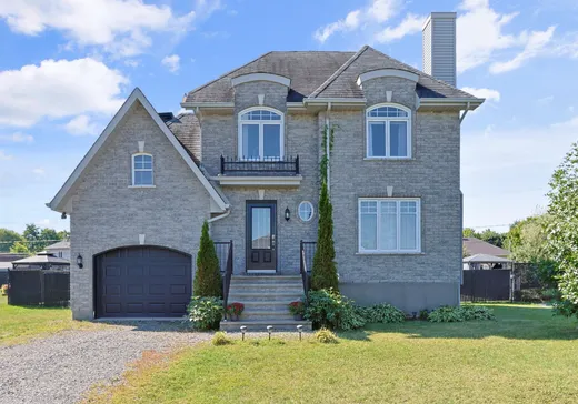 Maison à vendre - 22 Rue Wilfrid-Lalonde, Rigaud, J0P 1P0