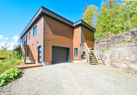 House for sale - 14 Rue des Trembles, Sainte-Marguerite-du-Lac-Masson, J0T 1L0