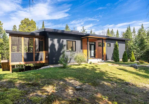 House for sale - 230 Rue Allen, Morin-Heights, J0R 1H0