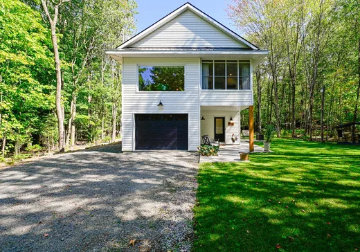 Maison à étages à vendre - 678 Rue des Hirondelles, Saint-Hyacinthe, J0E1Z0