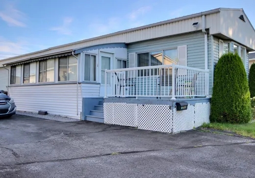 Maison à étages à vendre - 765 Rue Turcotte, Saint-Jean-sur-Richelieu, J3B7L8