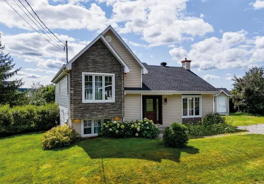 Bungalow à vendre - 208 Rue Doyon, Vallée-Jonction, G0S3J0