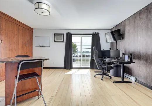 Condo for sale - 691 Rue Notre-Dame, App. 205, Saint-Sulpice, J5W 3W9