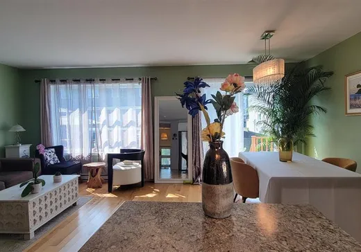 Maison à vendre - 705 Rue du Moissonneur, La Prairie, J5R 0P7