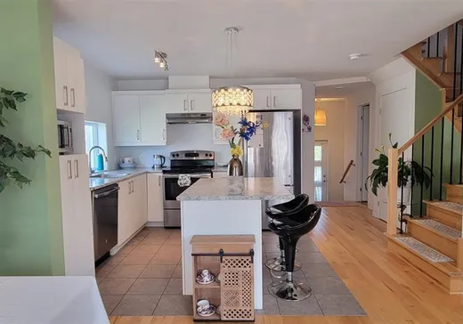 Maison à vendre - 705 Rue du Moissonneur, La Prairie, J5R 0P7