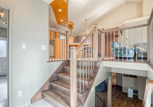 Maison à vendre - 5800 Rue des Seigneurs E., Saint-Hyacinthe, J2R 1N6